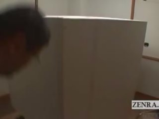Slepe miši japonsko ženske escorted v box subtitles